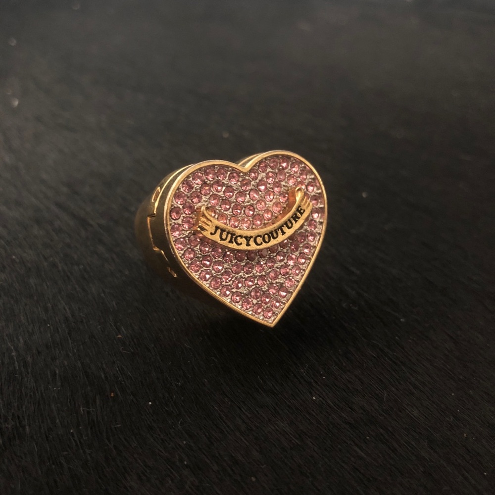 Juicy Couture Heart Locket ring 💗